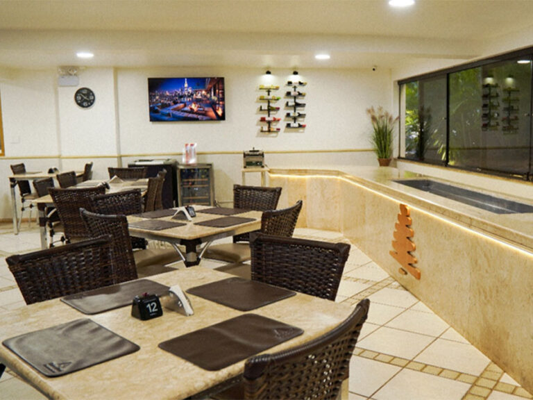 RESTAURANTE (4)